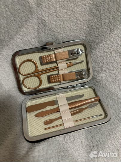 Набор для маникюра дорожный