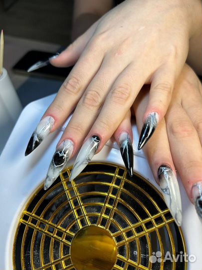 Маникюр наращивание ногтей