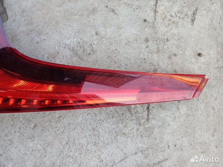 Фонарь задний левый Volvo Xc60 B4204T26 2019