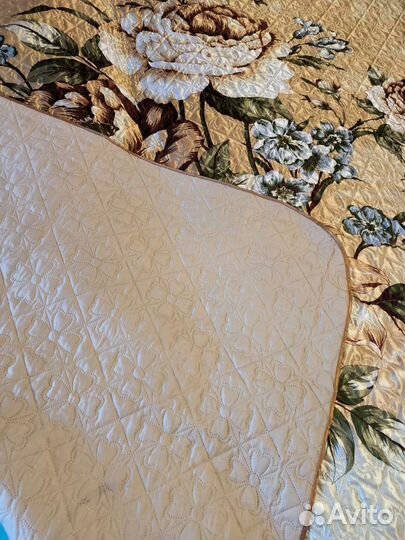 Покрывало на кровать