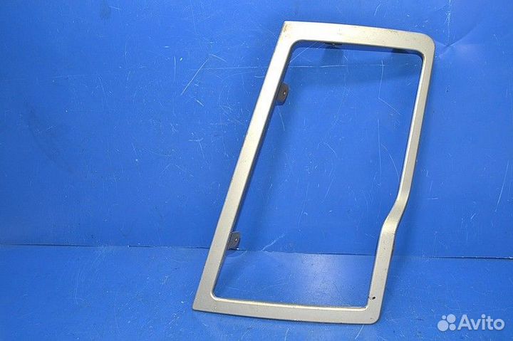 Накладка фары, левая volvo FH12 2-seeria (01.02)