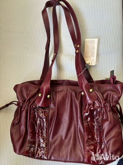 Женская кожаная сумка, брусничного цвета, новая