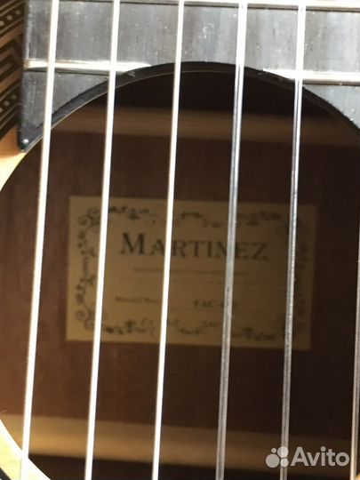 Классическая гитара Martinez (чехол в подарок)