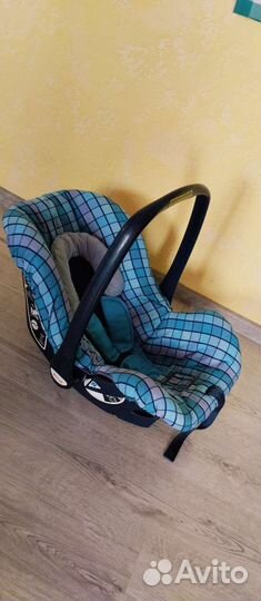 Автолюлька britax romer+пакет игрушек