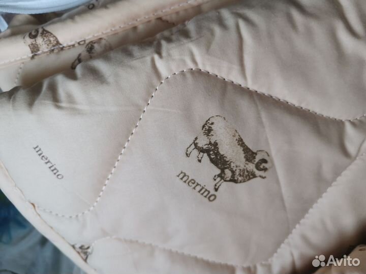 Одеяло шерстяное новое