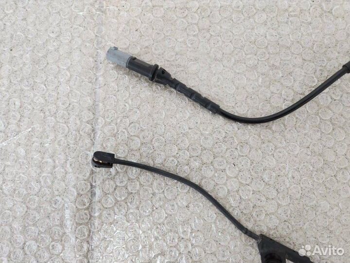 Датчик износа тормозных колодок передний Bmw X5
