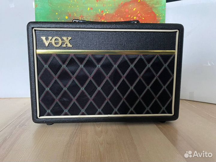 Басовый комбик vox pathfinder 10 bass