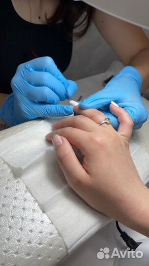 Модель на маникюр