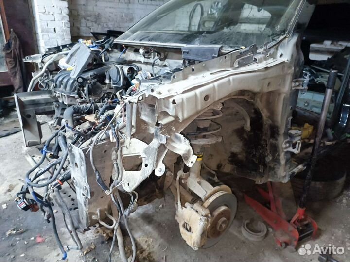 Лонжерон Renault Megan 2