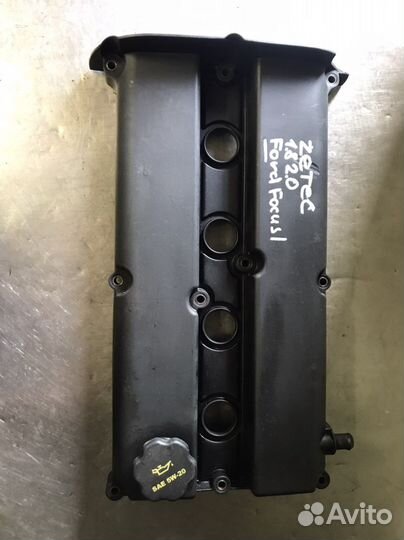 Клапанная крышка Ford 1.8-2.0 Focus 1 Maverick 2