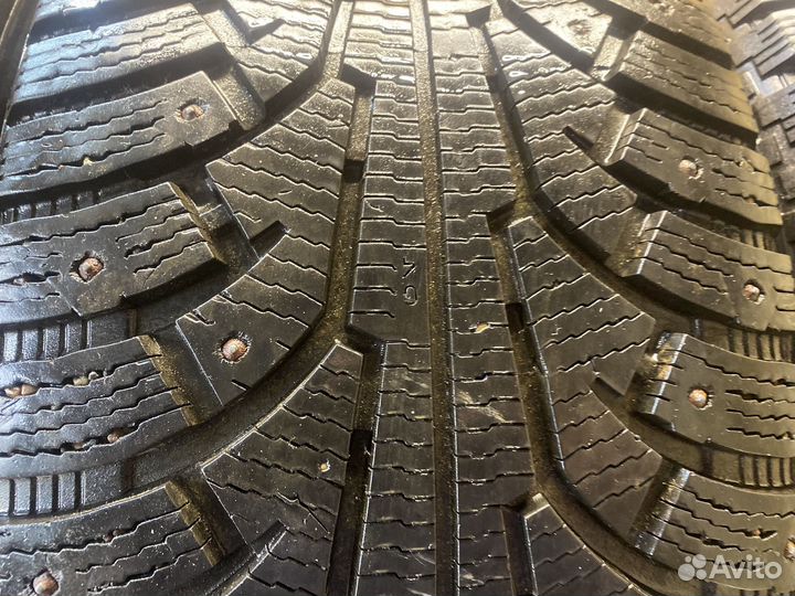 Nokian Tyres Hakkapeliitta 5 SUV 285/60 R18 116T