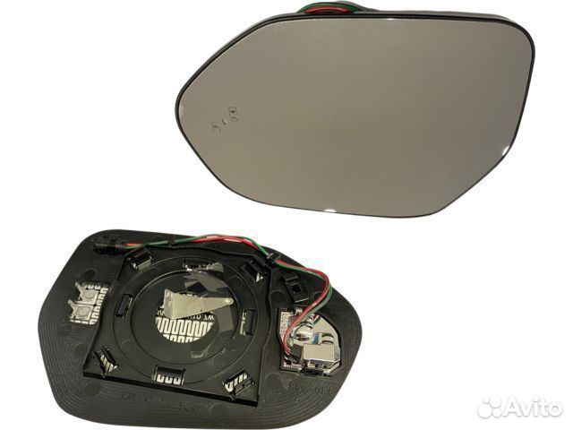 Стекло зеркала правое toyota camry '17