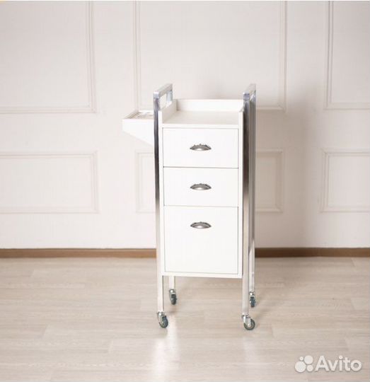 Тележка парикмахерская Артхром 25-3