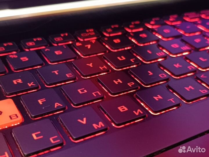 Игровой Asus 17.3