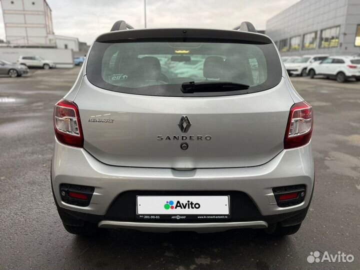 Renault Sandero Stepway 1.6 AT, 2016, 86 000 км