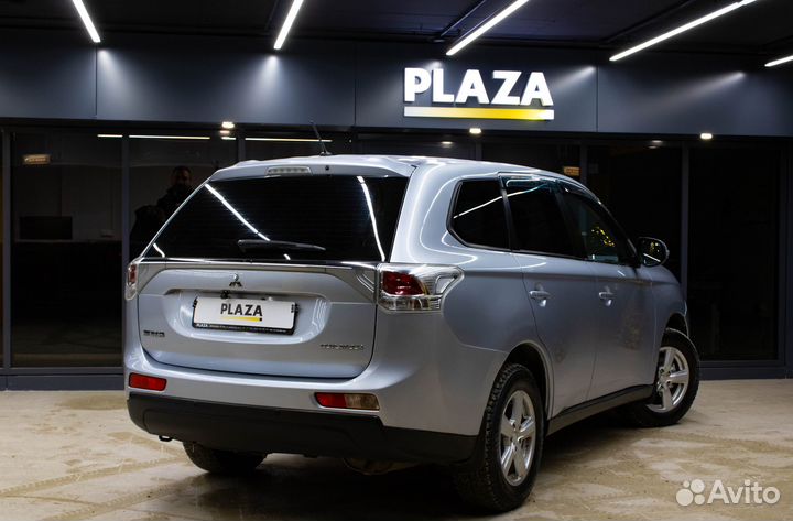 Mitsubishi Outlander 2.0 CVT, 2013, 239 535 км