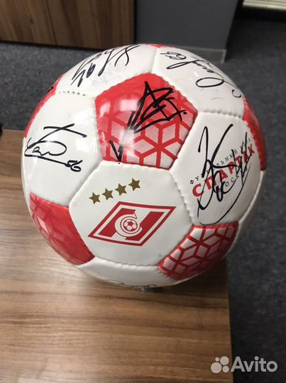 Футбольный мяч сувенирный (с автографами игроков и
