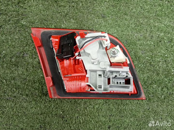 Фонарь задний правый в крышку рестайлинг VAG Audi