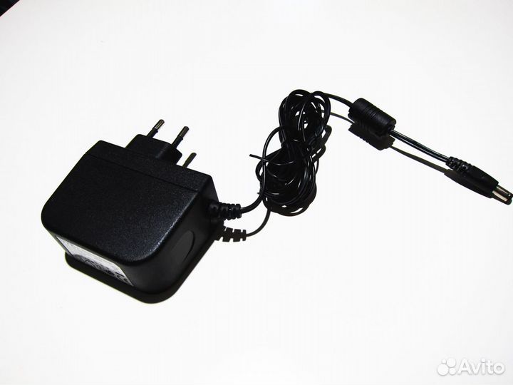 Блок питания DVE DSA-30WN-12 EU 120240 12V 2A