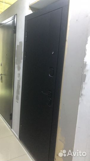 Дверь входная