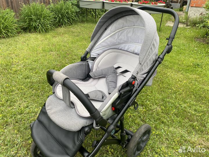 Коляска 2 в 1 Tutis Zippy