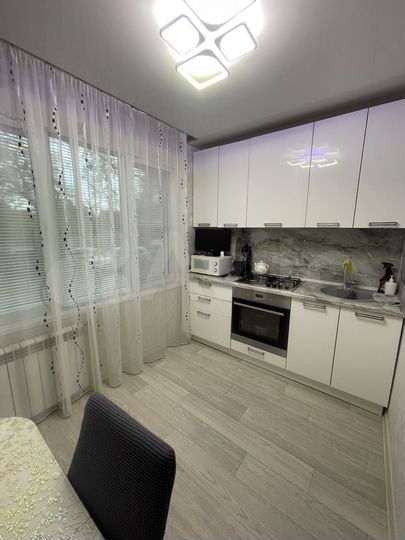 3-к. квартира, 70 м², 1/5 эт.