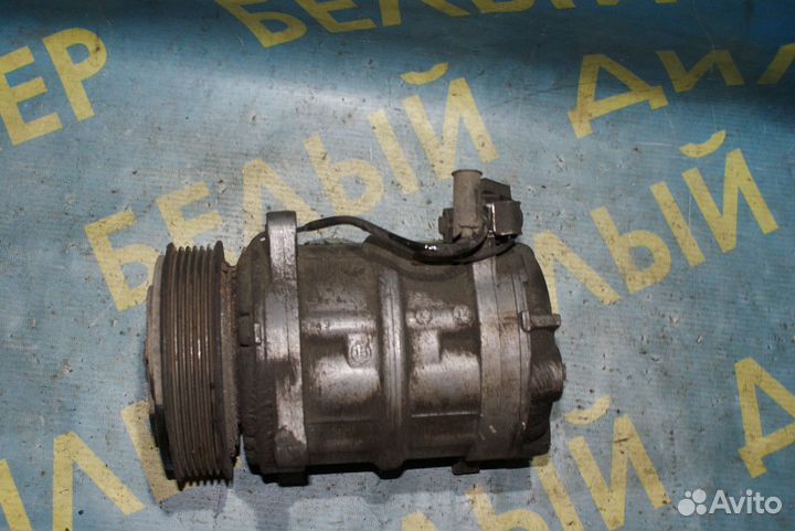 Компрессор кондиционера Volvo V70