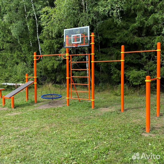 Спортивная площадка уличная