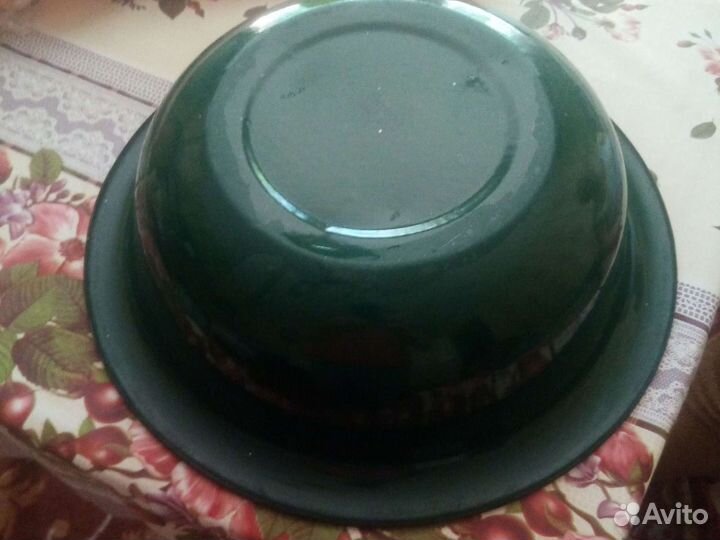 Эмалированный таз