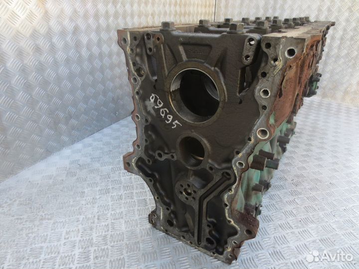 Блок двс Volvo 20993042