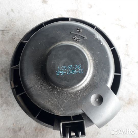 Моторчик печки(отопителя) Форд Фокус 2