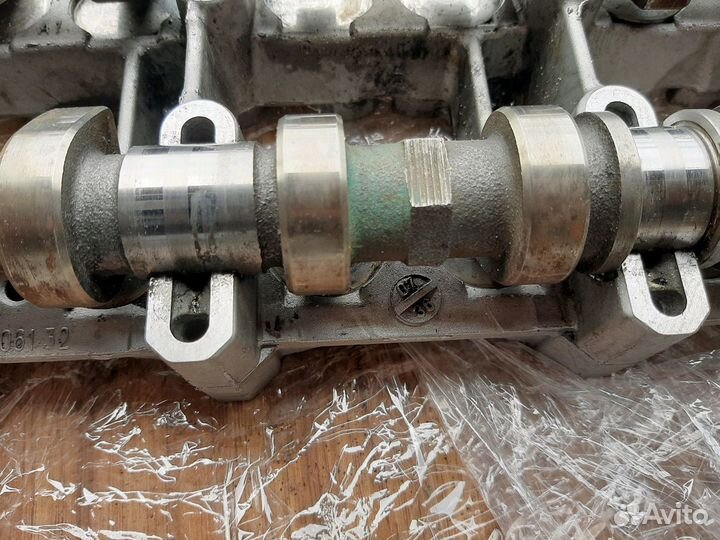 Постель с распредвалaми Mercedes 611 2.2 CDI