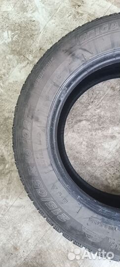 Tigar SUV Ice 215/65 R16 102T