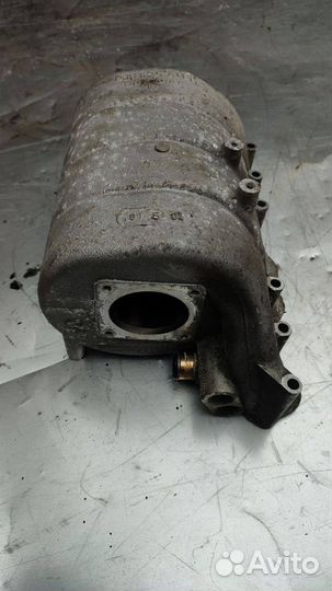 Впускной коллектор Volkswagen Caddy 3 038129713BE