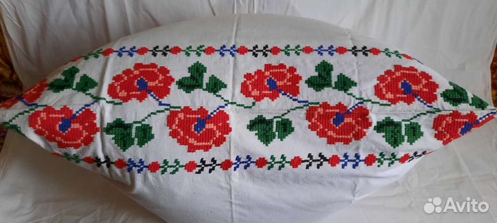 Рушники с кружевом старинные