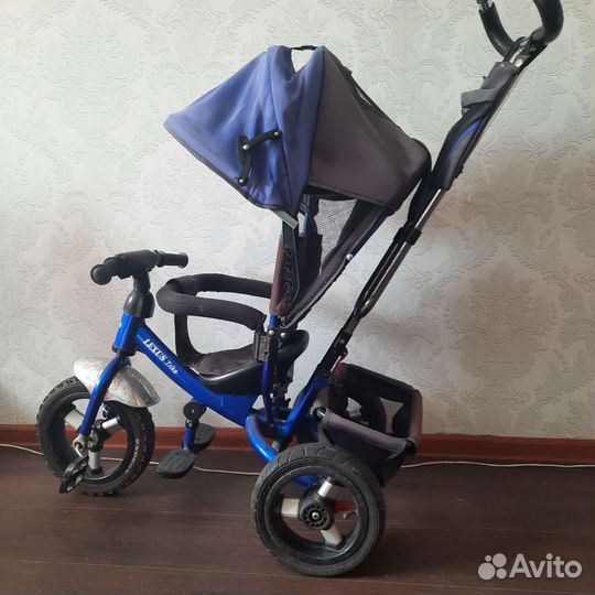 Детский велосипед с ручкой
