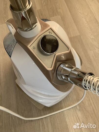 Вертикальный отпариватель Kitfort kt-938