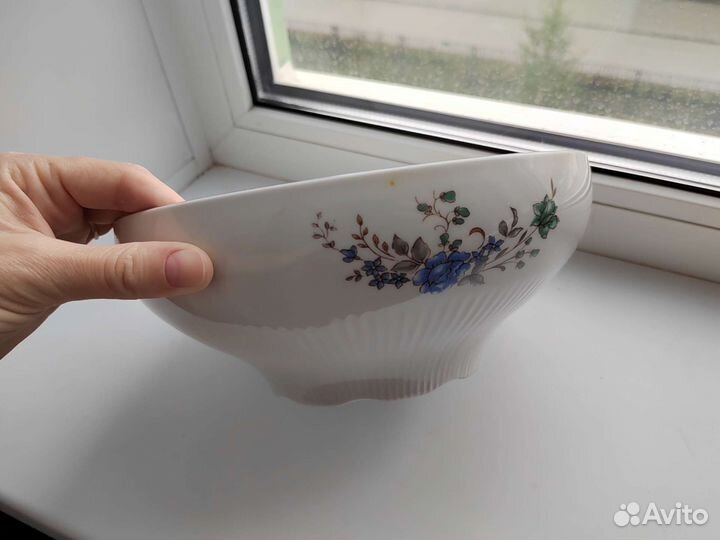 Продаю супницу