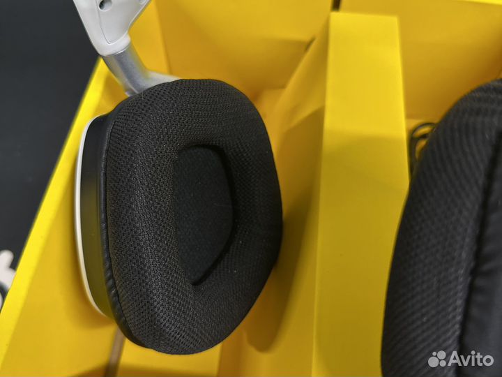 Гарнитура Corsair Void Elite rgb USB