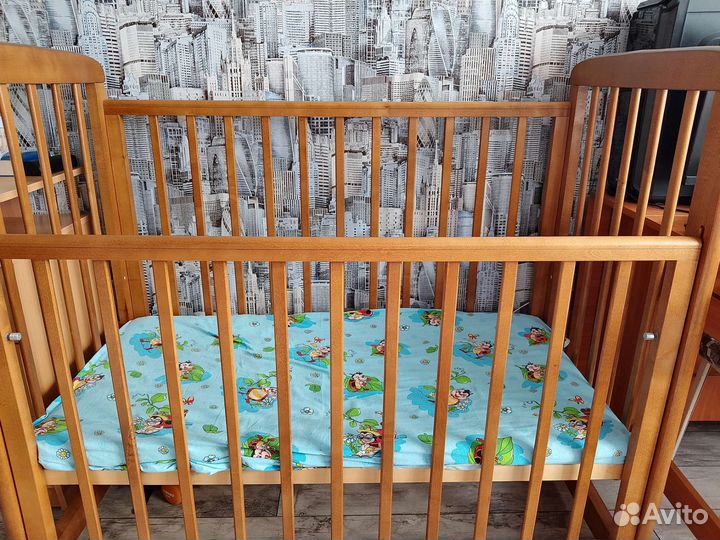 Кровать детская