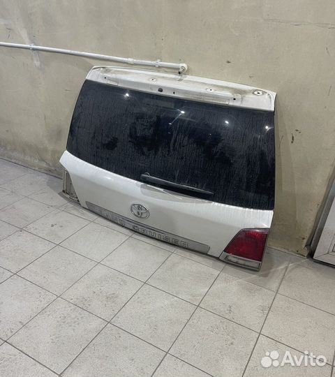 Крыжка багажника land cruser 200