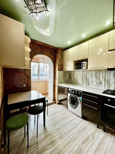 2-к. квартира, 60 м², 8/9 эт.