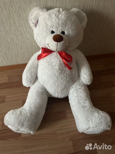 Плюшевый медведь