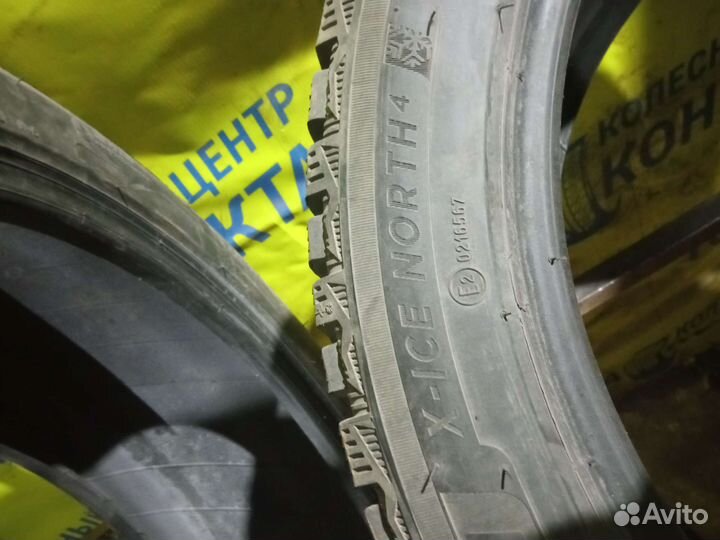 Michelin X-Ice North 4 245/45 R19