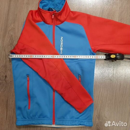 Лыжный разминочный костюм Nordski размер 146