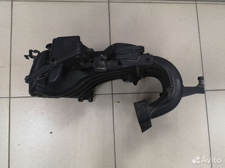 Впускной коллектор Golf Octavia A3 Passat 1.6 BSE