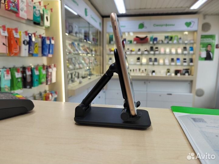 Смартфон Apple iPhone 8 64Gb