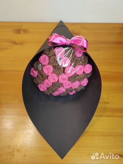 Подарок на Ваше торжество - Шоколад ручной работы