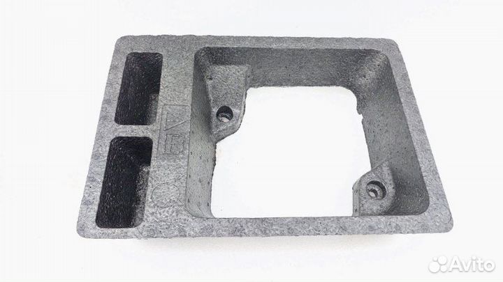 Наполнитель пола багажника левый Ford Kuga 1 DW10C