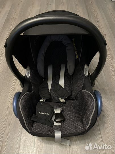 Автомобильное кресло Maxi-Cosi CabrioFix 0-13 кг